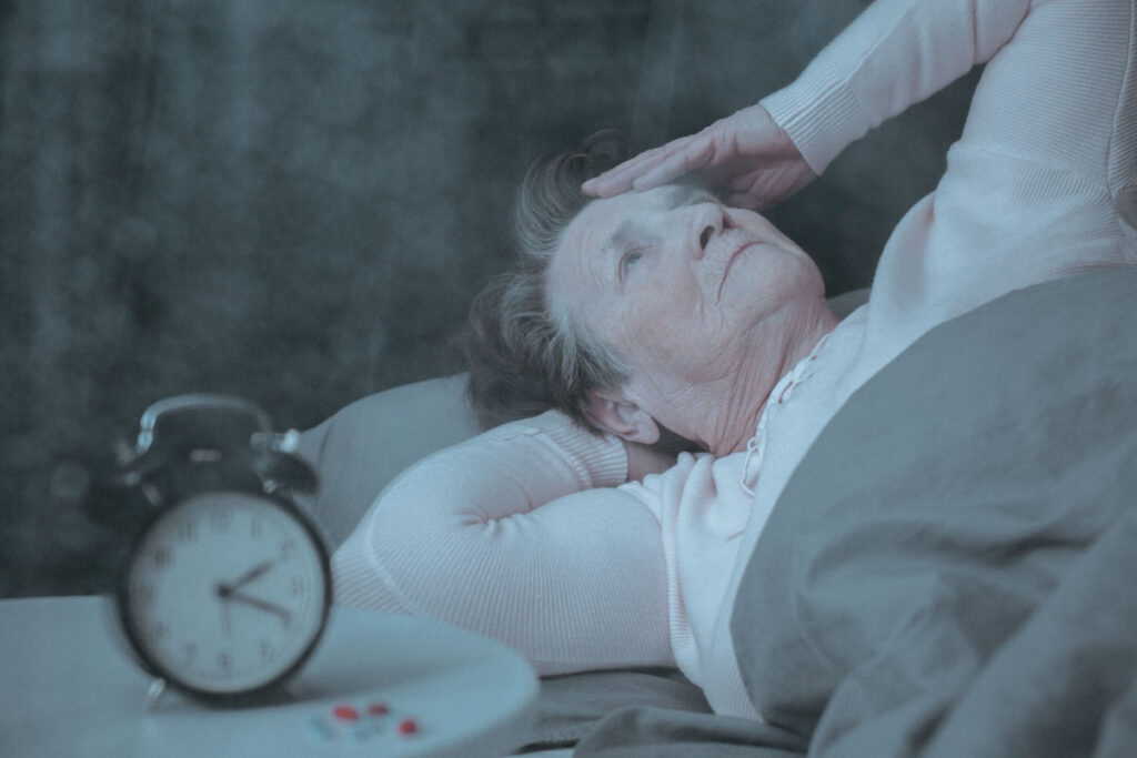 People with Alzheimer’s disease have disturbances in their internal body clocks that affect the sleep/wake cycle and may increase risk of developing the disorder. Researchers at Washington University School of Medicine in St. Louis have found that such circadian rhythm disruptions also occur much earlier in people whose memories are intact but whose brain scans show early, preclinical evidence of Alzheimer’s.